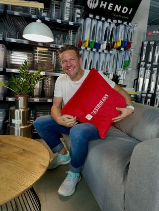 Díky moc @gastrofans.cz za pozvání!🎬✌🏻 Celý rozhovor o mé cestě k paštikám a sušáku ke zhlédnutí zde:...